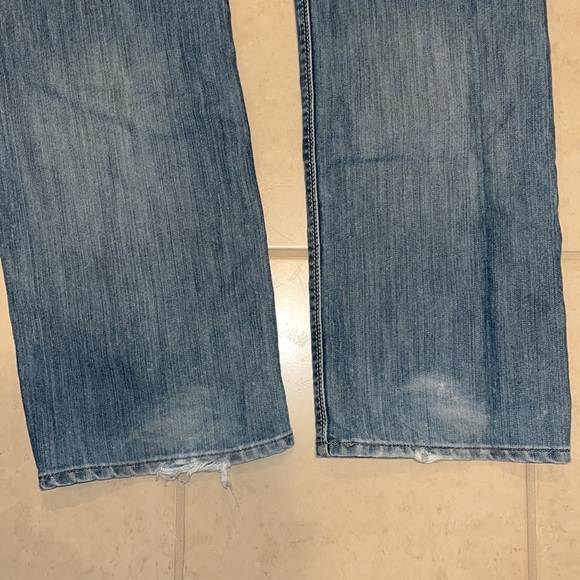 Mens 36 x 34 Signature Levi slim straight leg unique light blue jeans - Picture 9 of 13